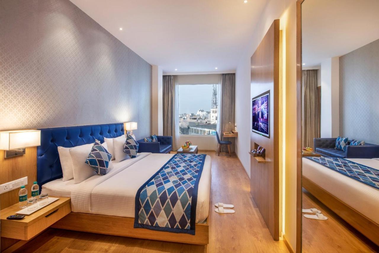 Hotel Surestay By Western Model Town